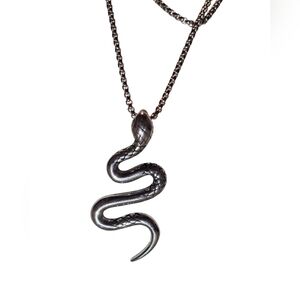 New Stainless Steel Snake Chain Necklace for Reptile Lovers